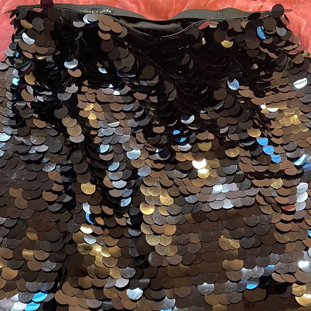 Black large sequin mini skirt